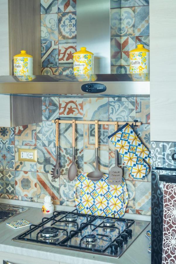 La Casa Di Tina Villa Canicattini Bagni Kültér fotó